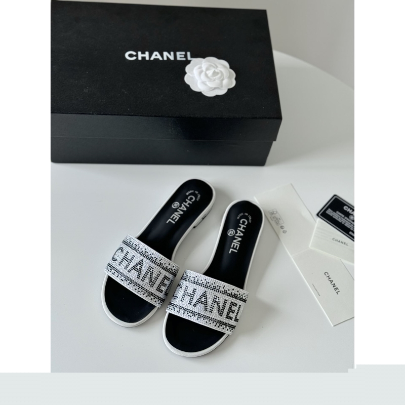 Ch*el high heels